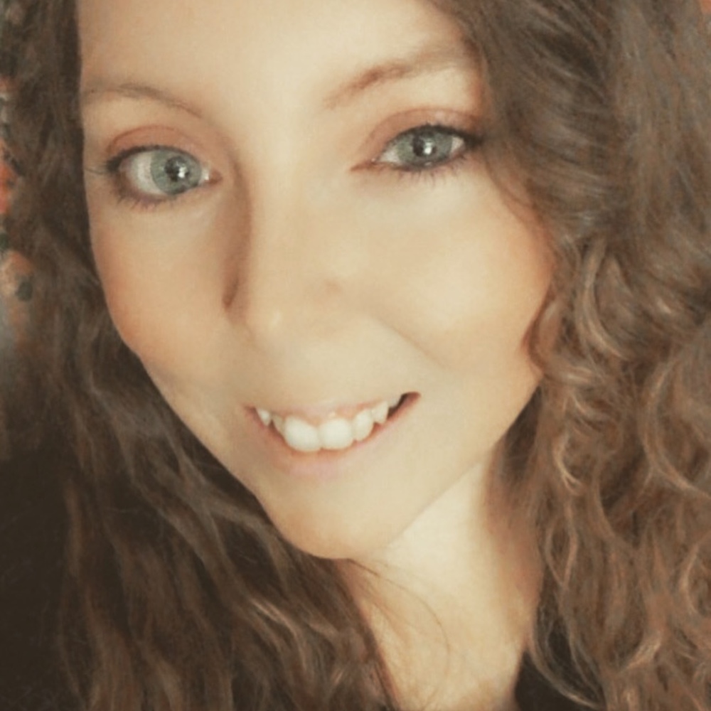 Meet your Posher, Kelli